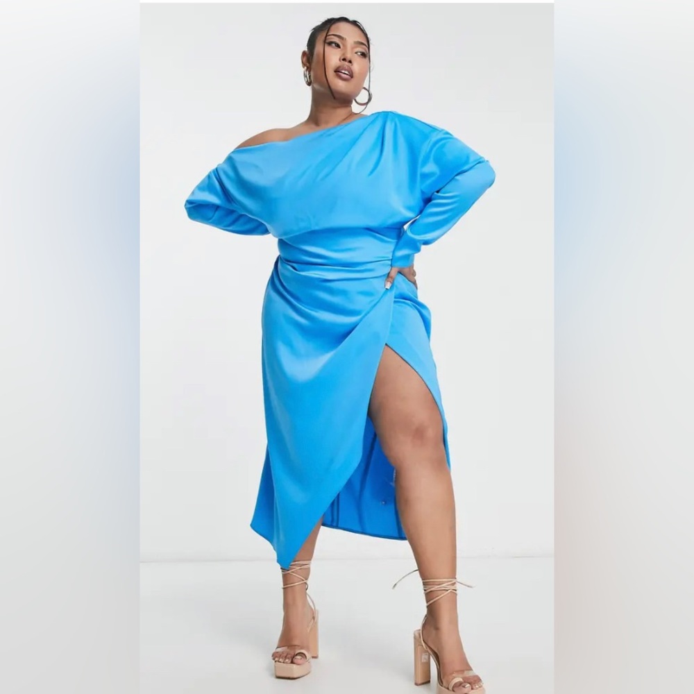 Curve Off-the-Shoulder Long Sleeve Satin Dress